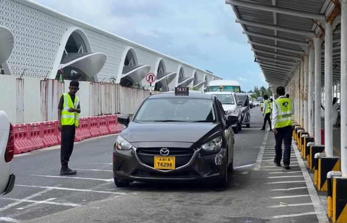 ވީއައިއޭގެ ޓްރެފިކަށް ވަގުތީ ބަދަލުތަކެއް ގެނެސްފި