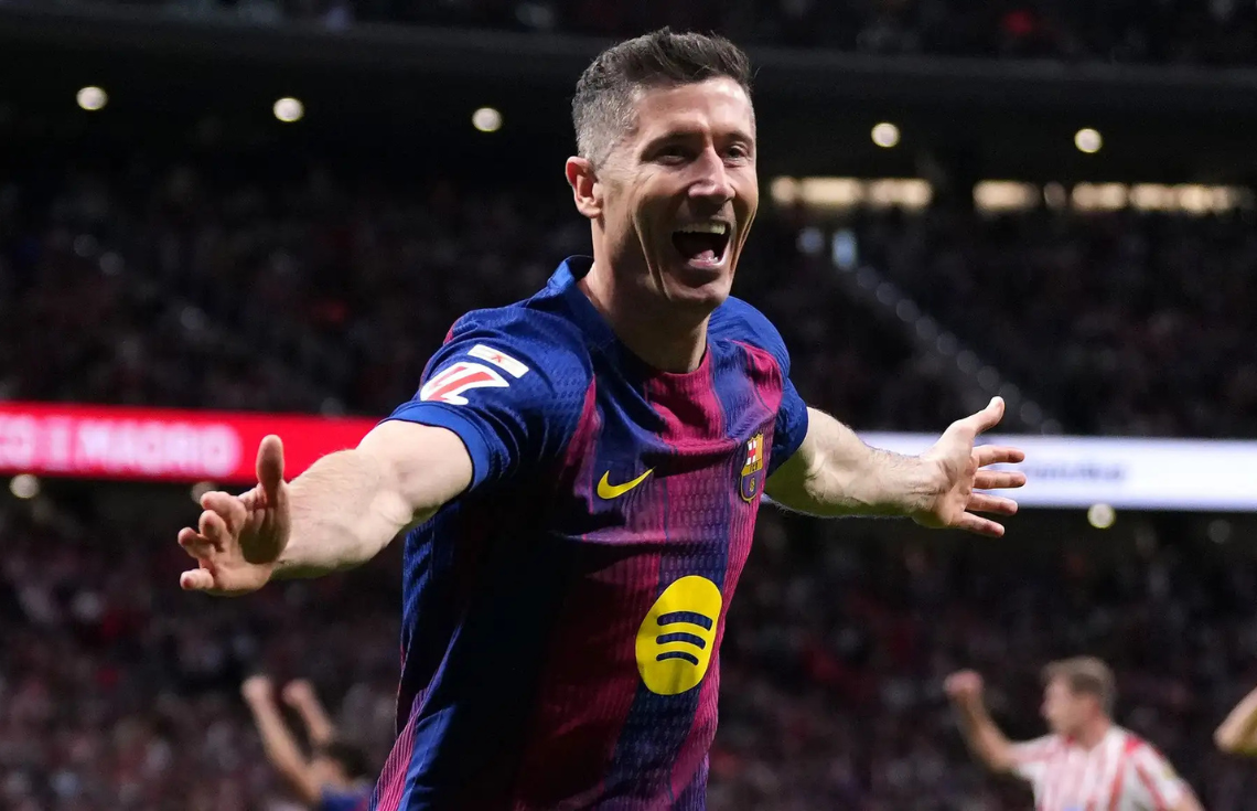 މި ސީޒަނަށްފަހު ލެވަންޑޯސްކީ ބާސެލޯނާ ދޫކޮށްލަނީ