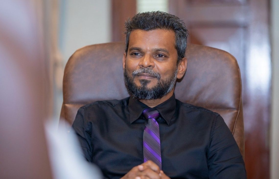 ހަގީގީ ނޫސްވެރިންނަށް ދޭންޖެހޭ އިހުތިރާމަށްޓަކާވެސް މިފަދަ މީހުންނަށް ދައުވާކޮށް އަދަބު ދޭންޖެހޭ: ޝަކީލް