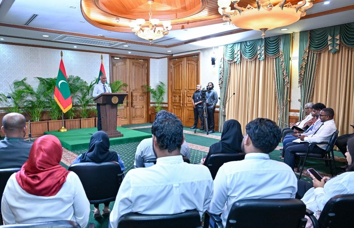 އެއްވުންތައް ކަވަރުކުރާއިރު ނޫސްވެރިންނަށް ހިމާޔަތް ލިބޭނެހެން ނޫސްވެރިން އެކްރެޑިޓް ކުރަނީ