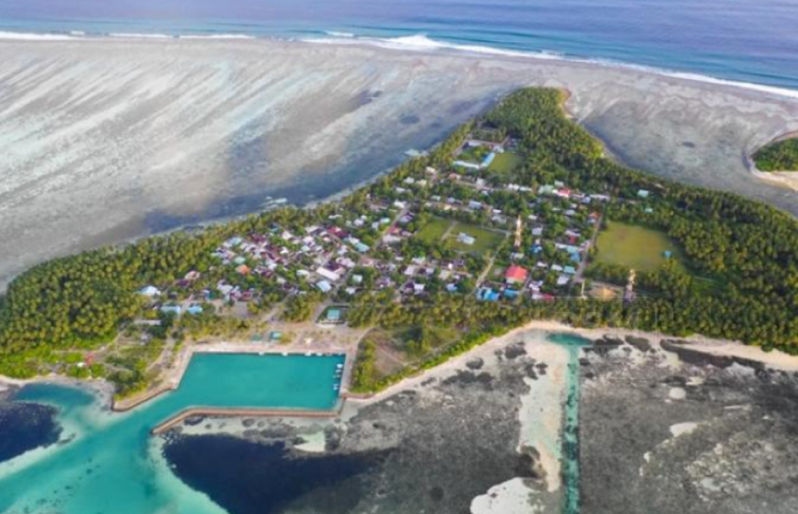 ތ. ކިނބިދޫގައި މީހަކަށް ތޫނު އެއްޗަކުން ހަމަލާދީފި