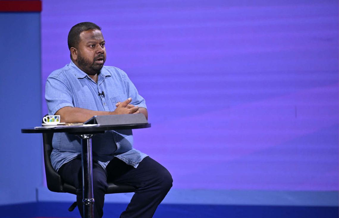 ރައީސްގެ ލަންކާ ދަތުރުފުޅުގައި ވިސާގެ ދަތިތަކަށް ހައްލު ހޯދުމަށް މަޝްވަރާކުރައްވަނީ