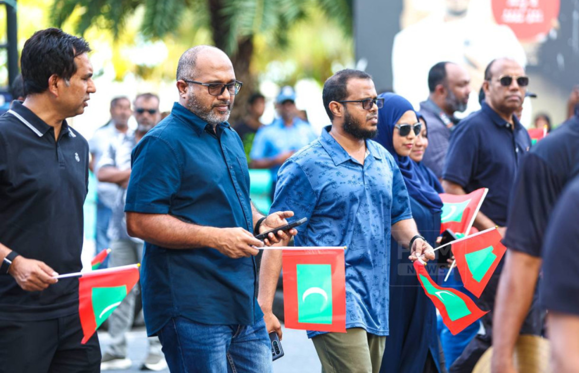 މި އަހަރު ވެގެންދާނީ މަސައްކަތްތެރިންނާ ގުޅުންހުރި މުހިންމު ޤާނޫނުތައް ތަންފީޒުކުރެވޭ އަހަރަކަށް: ވަޒީރު