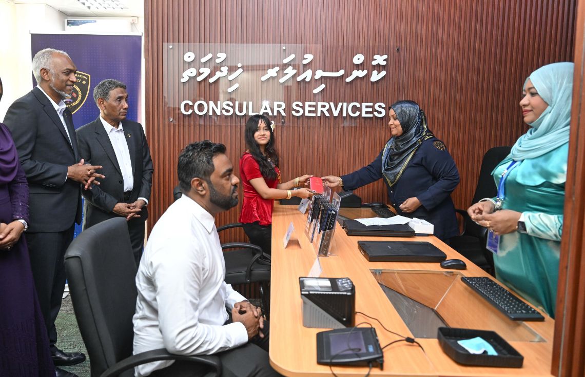 ސްރީލަންކާގައި ދިވެހި ޕާސްޕޯޓާއި އައިޑީކާޑް ދޫކުރުމުގެ ޚިދުމަތް ފަށައިފި