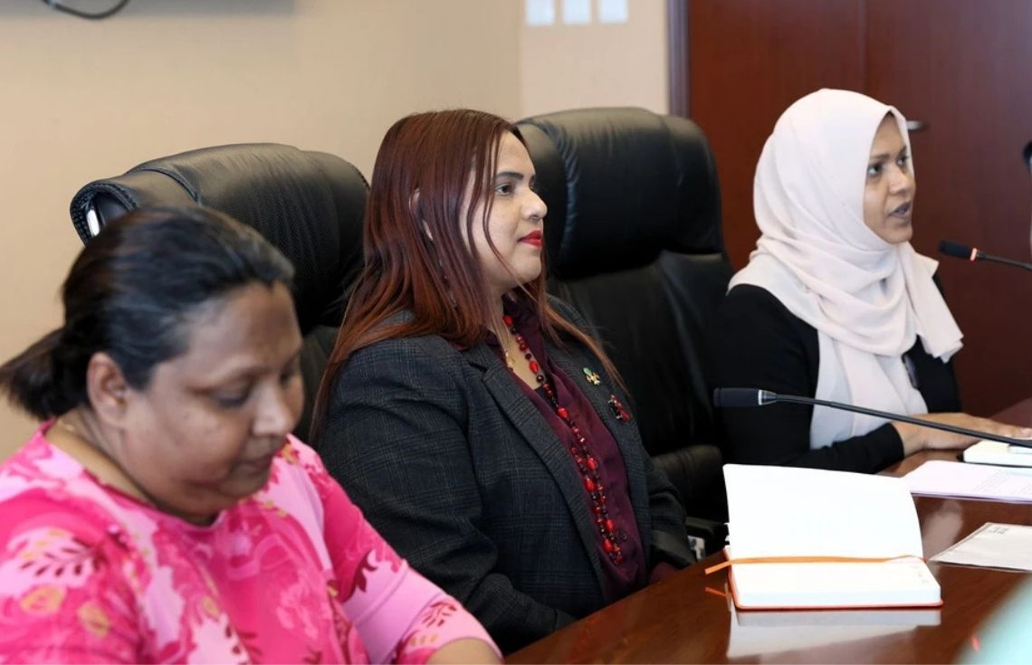 ދިވެހި ސަފީރުންނާއި ހެޑްސް އޮފް މިޝަންއާ ޚާރިޖީ ވަޒީރު ބައްދަލުކުރައްވައިފި