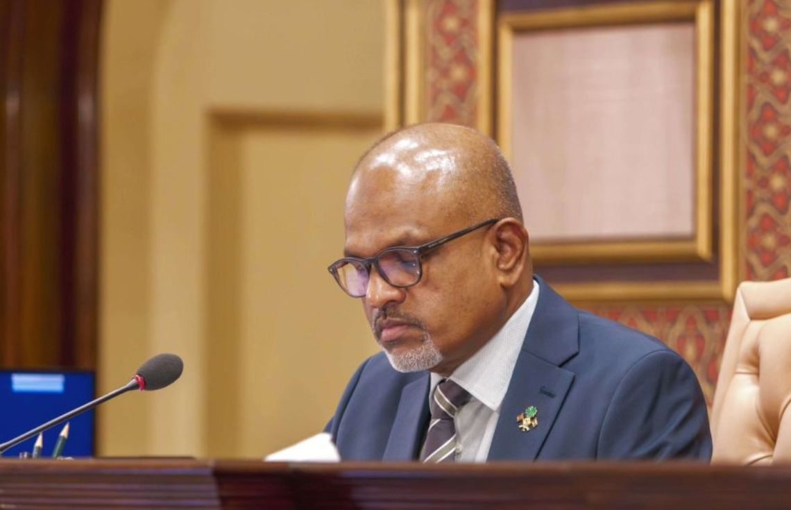 މަޖިލީހުގެ ނައިބު ރައީސް ނާޡިމް މަޤާމުން ވަކިކުރުމުގެ ޤަރާރެއް މަޖިލީހަށް ހުށަހަޅައިފި