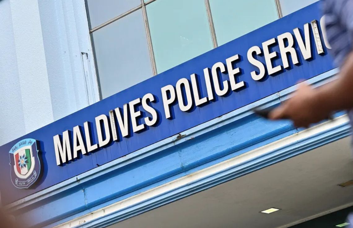 ސަފާރީއަކުން ފީނަން ފޭބި 4 މީހަކު ގެއްލި އެކްކު މަރުވެއްޖެ