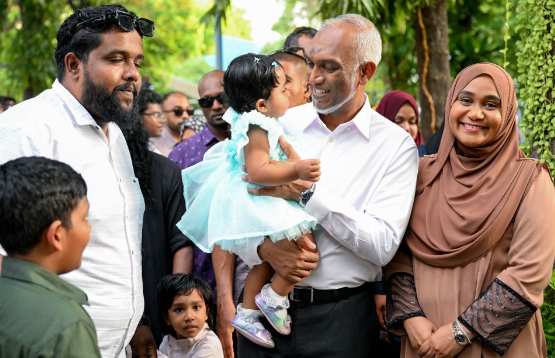 އިޖްތިމާޢީ ފޭރާން ރަނގަޅުކުރަން ޖެހެނީ ހަރުދަނާ ޢާއިލާތަކެއް ބިނާކުރުމާ ހަމައިން: ރައީސުލްޖުމްހޫރިއްޔާ