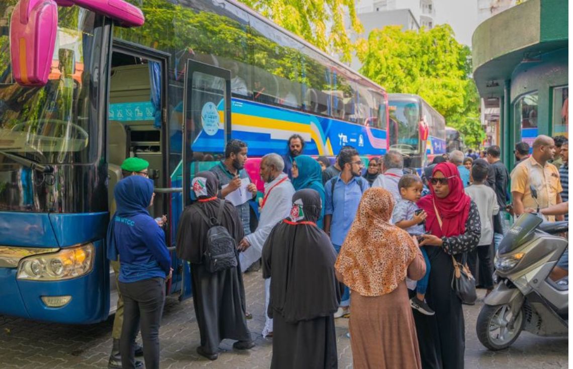 މިއަހަރުގެ ފުރަތަމަ ހައްޖު ގްރޫޕް މިއަދު ފުރަނީ: ހައްޖުވެރިންނަށް ލުއިފަސޭހަ ގިނަ އިންތިޒާމްތަކެއް ވަނީ ހަމަޖައްސާފައި