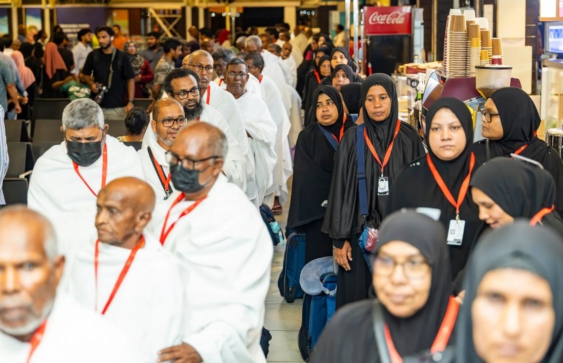 ދިވެހި ޙައްޖުވެރިންގެ ފުރަތަމަ ފްލައިޓް ޖިއްދާއަށް ފުރައިފި