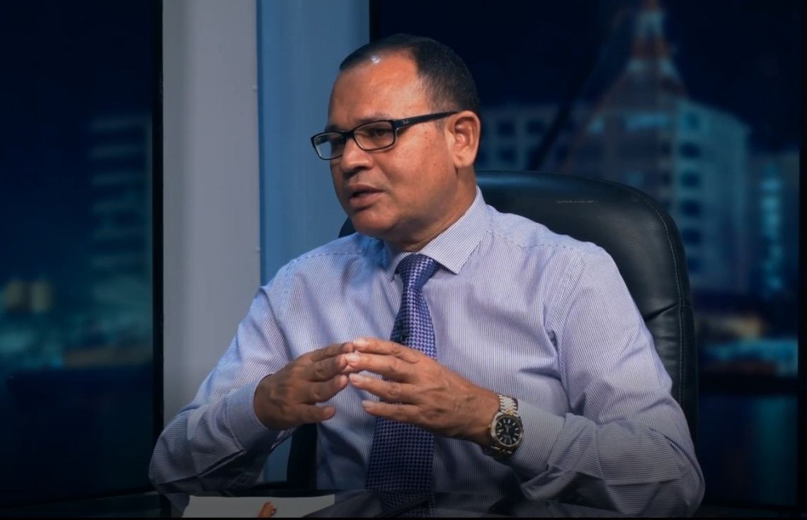 ރައްޔިތުންނާ ގުޅިގެން ވެރިކަން ކުރުމަށް އެންމެ ބޮޑަށް މަގުފަހިކޮށްދެނީ ލާމަރުކަޒީ ނިޒާމު: އާދަމް ޝަރީފް