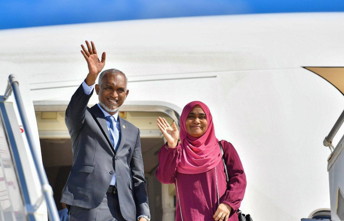 ނުރަސްމީ ދަތުރުފުޅެއްގައި ރައީސުލްޖުމްހޫރިއްޔާ ސިންގަޕޫރަށް ވަޑައިގެންފި