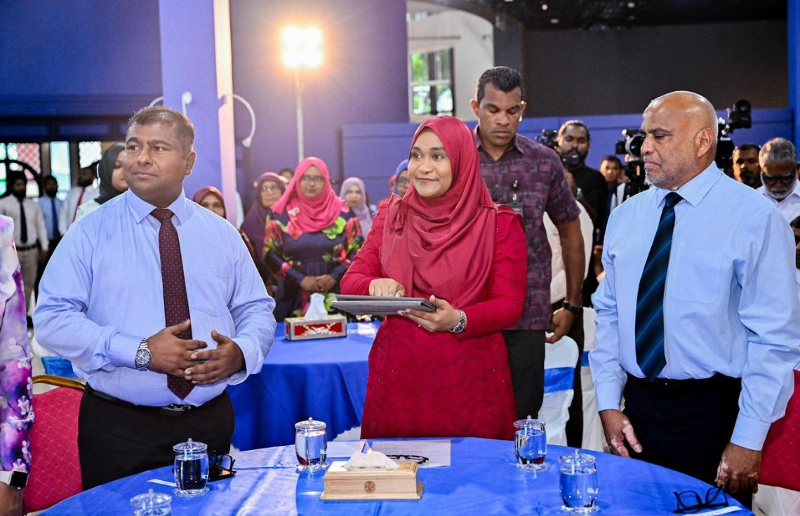 މެޑަމް ސާޖިދާ މުހައްމަދު އެންމެހާ ރައްޔިތުންނަށް އަޟްޙާ އީދުގެ ތަހުނިޔާ ފޮނުއްވައިފި