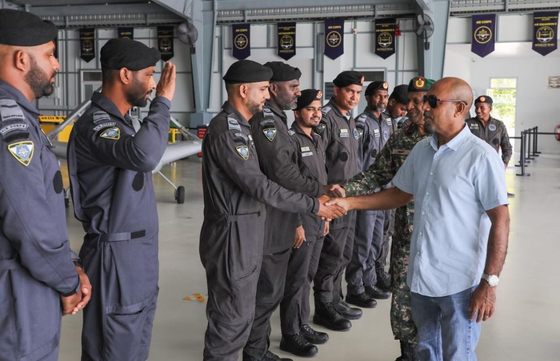 ދިފާޢީ ވަޒީރު ގަން އެއަރ ސްޓޭޝަންގެ މަސައްކަތް ކުރިއަށްދާގޮތް ބައްލަވާލައްވައިފި