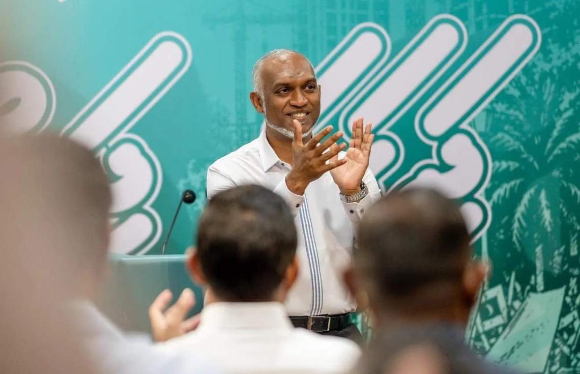 މީދޫގައި ބޭއްވި އިންތިޚާބުގެ ކާމިޔާބީ ފާހަގަ ކުރުމަށް ރައީސް އެ ރަށަށް ވަޑައިގެންފި