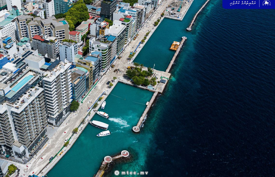 މާލޭގެ ބޮޑުތަކުރުފާނު މަގު ތަރައްޤީކުރުމުގެ މަޝްރޫޢުގެ ފުރަތަމަ ފިޔަވަހީގެ ބޮޑުބައެއް ނިމިއްޖެ
