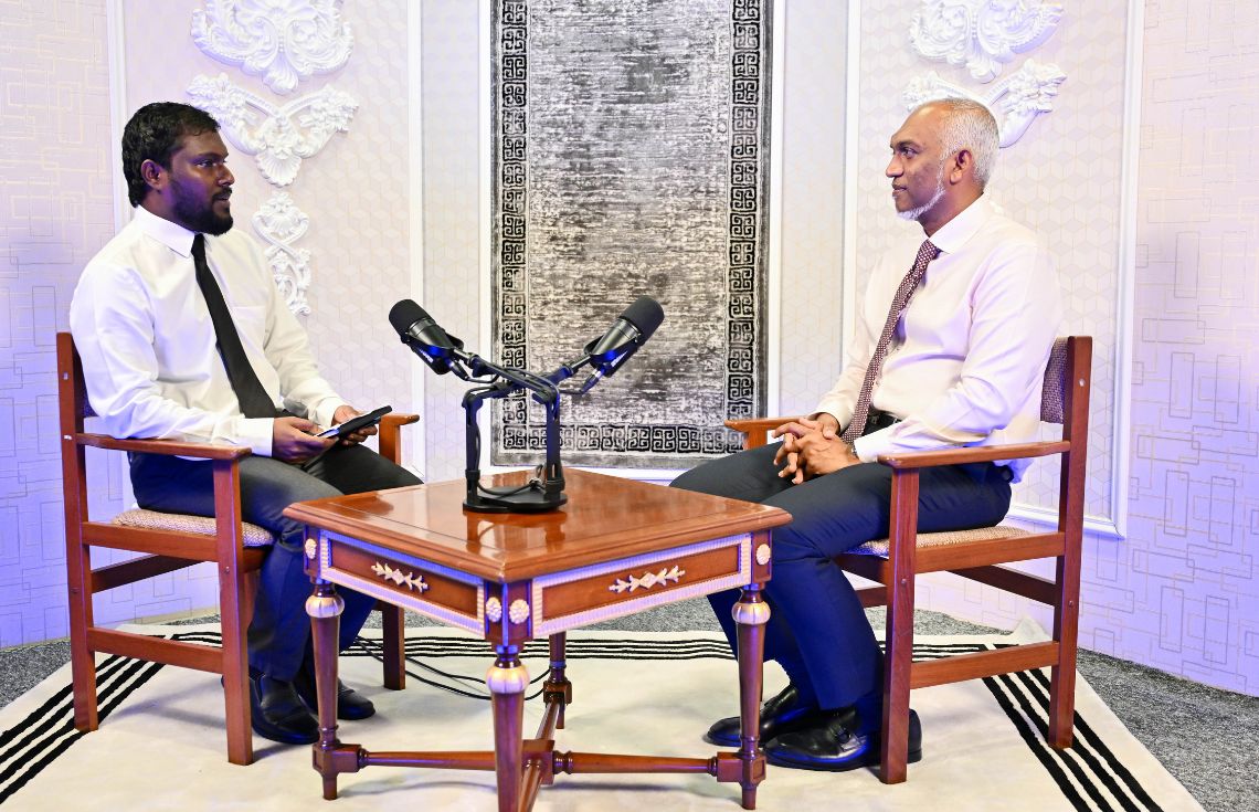 ރައްޔިތުންނަށް ވެވަޑައިގެންފައިވާ ވަޢުދުތައް ފުއްދުމަށް ހުރަސް އަޅައިގެން ވާނެ ފައިދާއެއް ނޯންނާނެ: ރައީސް މުޢިއްޒު
