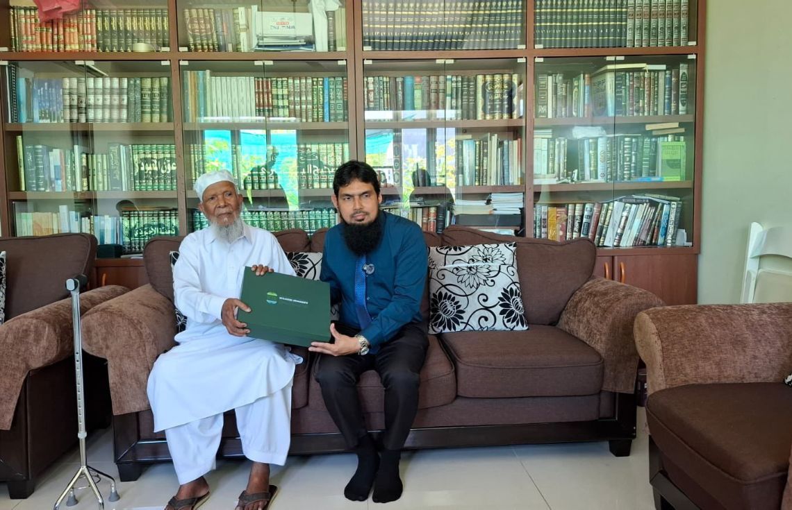 ޝައިޚް އިސްމާއިލަކީ ދީނީ ތަޢުލީމު ކުރިއެރުވުމަށްޓަކައި އާދަޔާ ޚިލާފު ގަދަ ހިތްވަރެއް ކުރައްވާފައިވާ ބޭކަލެއް: ޑރ ޢަލީ ޒާހިރު