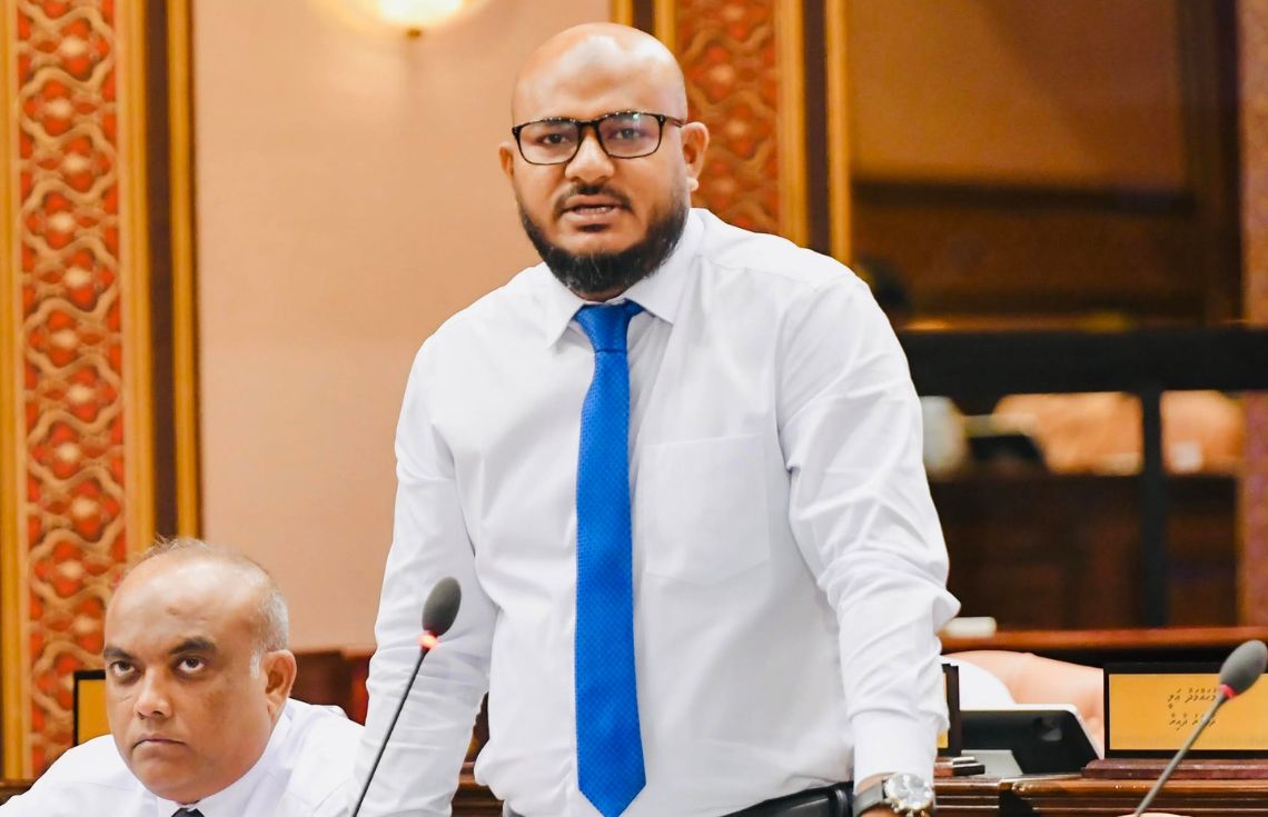 ދުންފަތާ ދެކޮޅަށް ސަރުކާރުން ފެށި ވަރުގަދަ ޖިހާދު: ވޭޕް މަނާކުރުމަކީ ދުޅަހެޔޮ މުޖުތަމައަކަށް އެޅުނު ހަރުދަނާ ފިޔަވަޅެއް - ޝުޖާއު