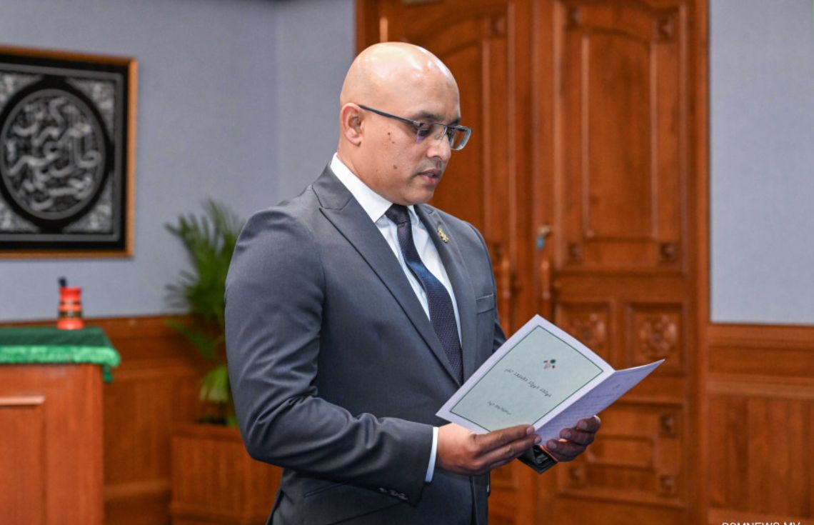 މާލީ ވަޒީރުގެ މަޤާމަށް ޙަސަން ޒަރީރަށް މަޖިލީހުން ރުހުންދީފި