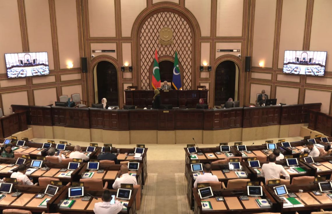 މިއަދުގެ މަޖިލިސް ޖަލްސާގައި އިދިކޮޅު އެމްޑީޕީގެ 8 މެންބަރުންގެ ނަން އިއްވަވައިފި