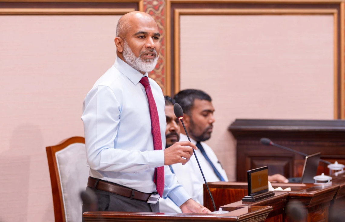 މިދިޔަ ސަރުކާރުން 23 ޕްރިންސިޕަލަކަށް ފިޔަވަޅު އެޅި: ވަޒީރު ޝަފީޢު
