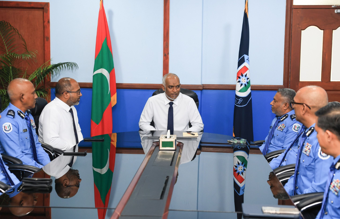 ފުލުހުންގެ އެގްޒެކެޓިވް ބޯޑާ ރައީސުލްޖުމްހޫރިއްޔާ ބައްދަލުކުރައްވައިފި
