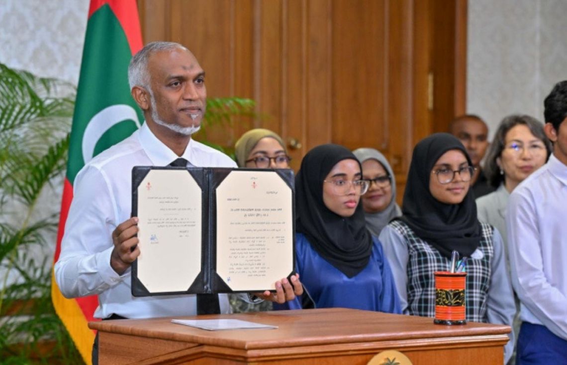 ދުންފަތާ ދުރު މުޖުތަމަޢެއް ބިނާކުރަނީ ރޭވިގެން، ވަށައިޖެހޭ ހައްލެއް ލިބޭގޮތަށް: ރައީސް މުޢިއްޒު