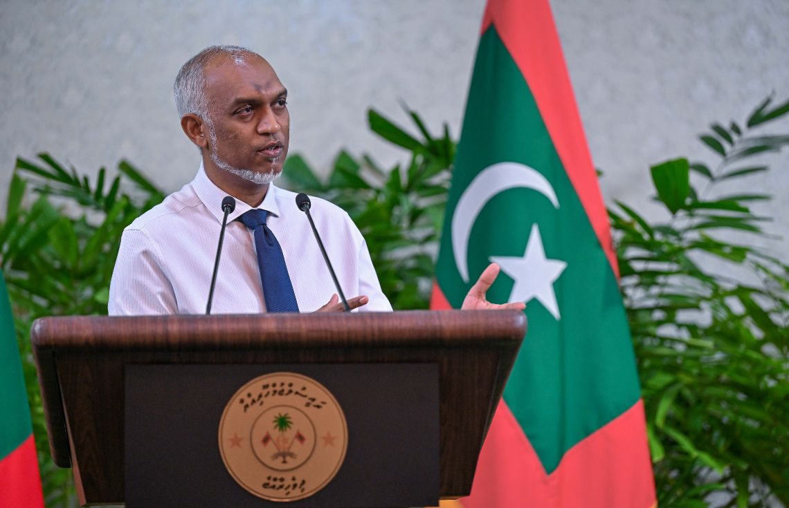 ލާމު އަތޮޅުގައި 3ވަނަ އެއަރޕޯޓެއް އެޅުމުގެ ވިސްނުމެއް ނެތް: ރައީސް