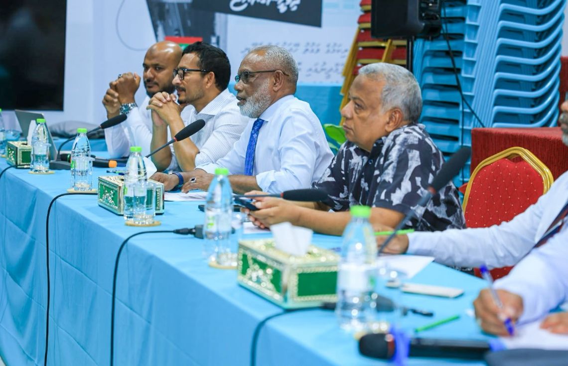 ޕީއެންސީގެ ދާއިރާތަކުގެ ރައީސުންނާ ޕާޓީގެ ލީޑަރޝިޕުން ބައްދަލުކުރައްވައިފި