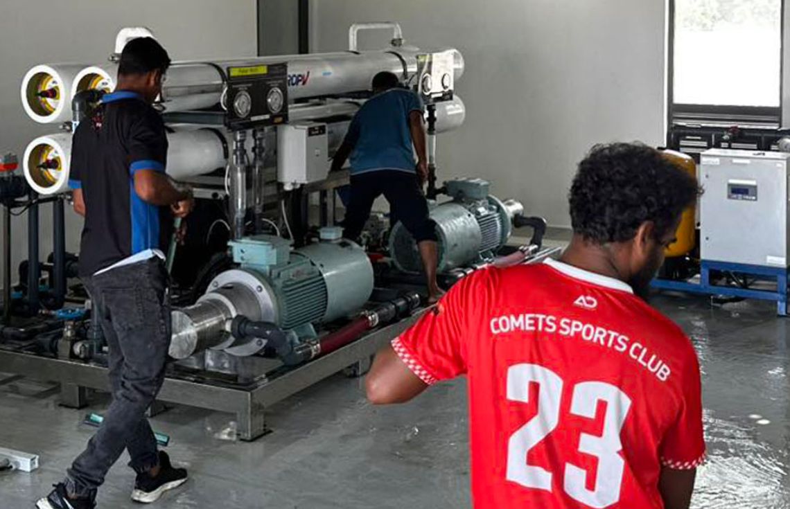 ކެނދިކުޅުދޫ ފެން ޕްލާންޓް ސާފުކުރުމުގެ ހަރަކާތެއް ފެނަކައިން ކުރިއަށް ގެންގޮސްފި
