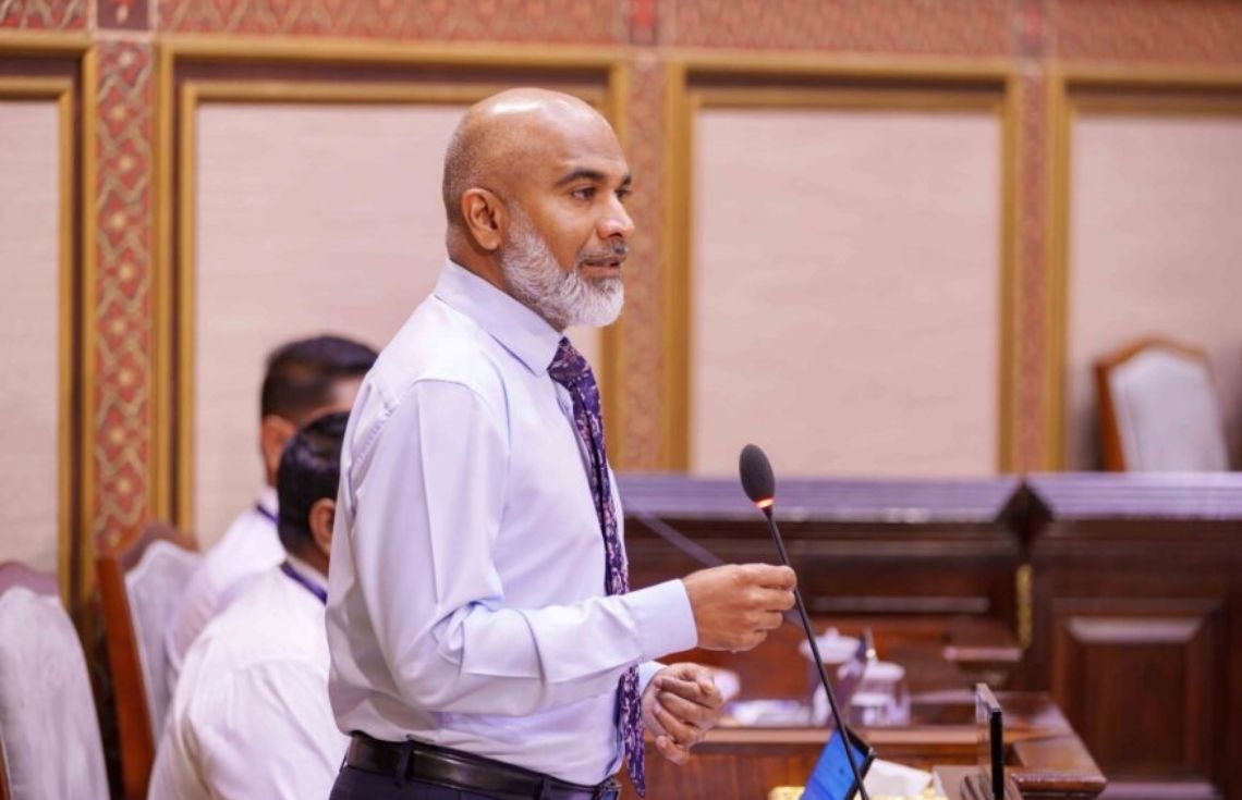 ތައުލީމީ ދާއިރާގެ 160 އަށްވުރެ ގިނަ މަޝްރޫއު ރާއްޖޭގެ އެކި ކަންކޮޅުތަކުގައި ކުރިއަށްދަނީ: މިނިސްޓަރު ޝަފީއު