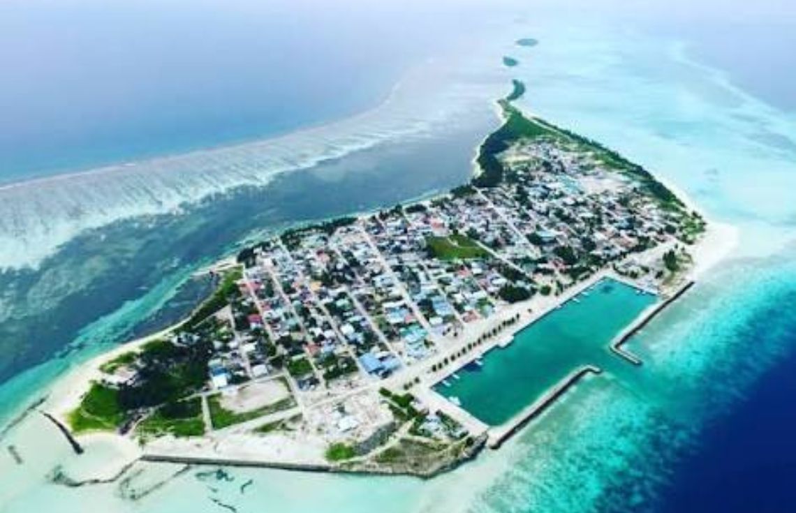 ހޯރަފުށި ހާފްވޭ ހައުސްގައި ތިބި ކުދިންތަކެއް އެ ރަށު މީހަކަށް ހަމަލާދިން މައްސަލައެއް ބަލަނީ