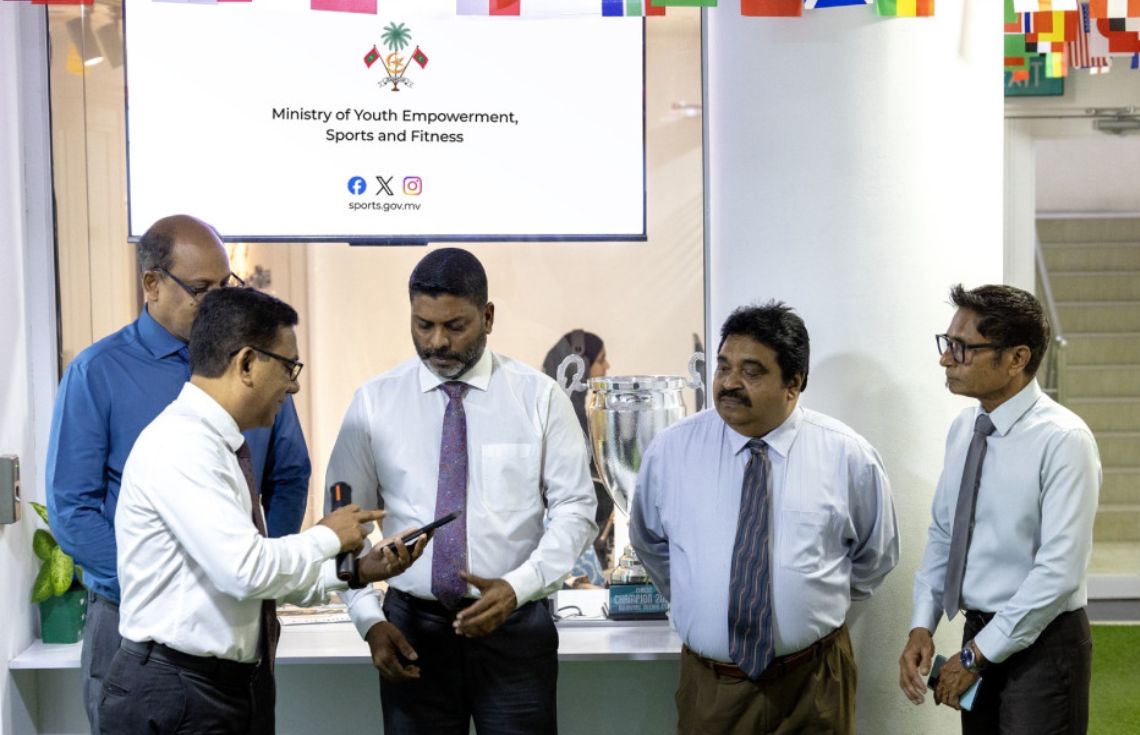 ޒުވާނުންނާ ބެހޭ ވުޒާރާއިން ކޯލް ސެންޓަރެއްގެ ޚިދުމަތް ރަސްމީކޮށް ފައްޓަވައިފި