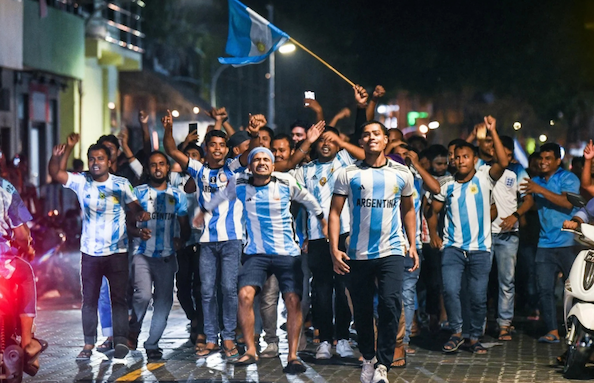 ފައިނަލަށްފަހު ދަންވަރު ގަޑީގައި އުފާފާޅުކުރުމުގެ ހަރަކާތްތައް ކުރިޔަށް ގެންދިއުން މަނާކޮށްފި
