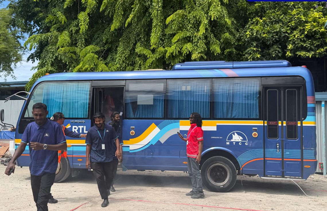 އަމީނީމަގުގެ މަރާމާތާ ގުޅިގެން ބަސް ރޫޓަށް ބަދަލެއް