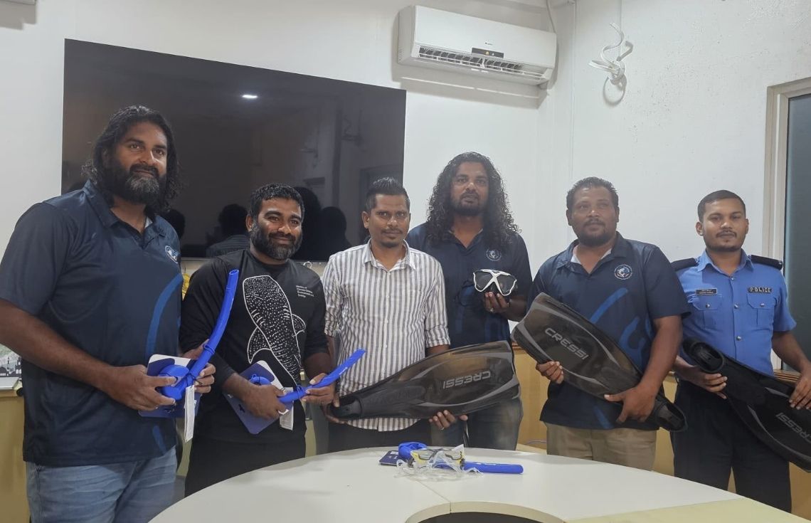 ސަމްޕާ ސަރަހައްދު ބެލެހެއްޓުމަށް ބޭނުންވާ ސާމާނު ހަވާލުކޮށްފި