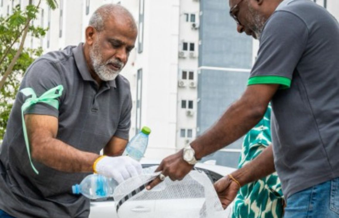 "މަދިރިން ރައްކާ" ކެމްޕޭނުގެ ދަށުން އަމާން ދޯދި ޓަވަރުތައް ހިމެނޭ ސަރަހައްދު ސާފުކުރަން ފަށައިފި