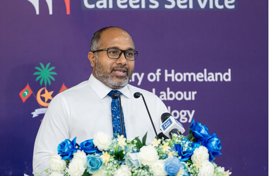 ސަރުކާރުގެ އަމާޒަކީ ވަޒީފާގެ ބާޒާރު ފުޅާކޮށް، ދިވެހިންނަށް ފުރުސަތުތައް އިތުރުކުރުން: ވަޒީރު އިހުސާން
