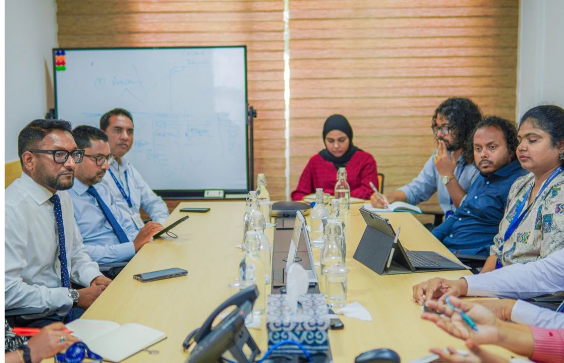 ފާމަސިސްޓުން އިތުރުކުރުމާއި، ތަމްރީނުކުރުމާއި ގުޅޭގޮތުން ސްޓޭޓް ފާމާއާއި ވިލާކޮލެޖުން މަޝްވަރާކޮށްފި