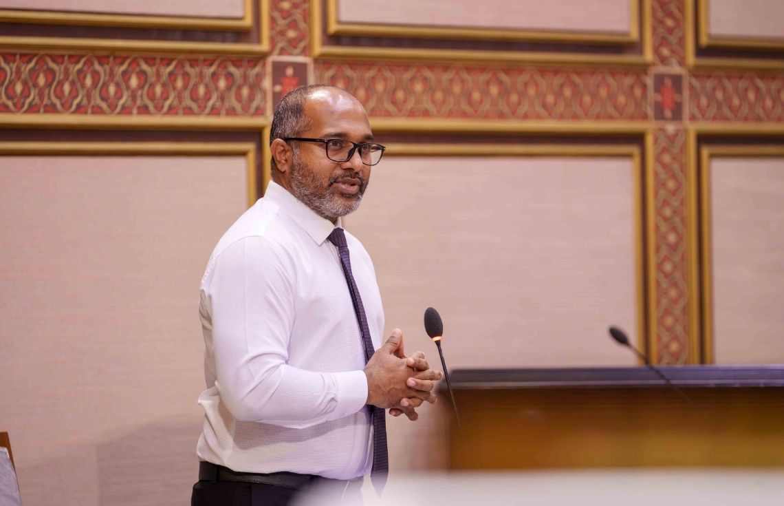 ރާއްޖޭގައި އުޅޭ 294،000 ބިދޭސީންގެ ބަޔޯމެޓްރިކްސް ނަގައިފި