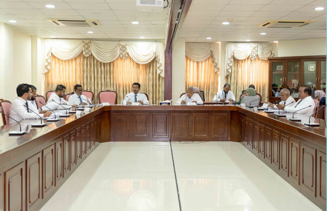 ބޭރު ފައިސާގެ ގާނޫނަށް ގެންނަ އިސްލާހުގެ މަސައްކަތް އާދީއްތަ ދުވަހުގެ ނިޔަލަށް ނިންމަން ފާސްކޮށްފި