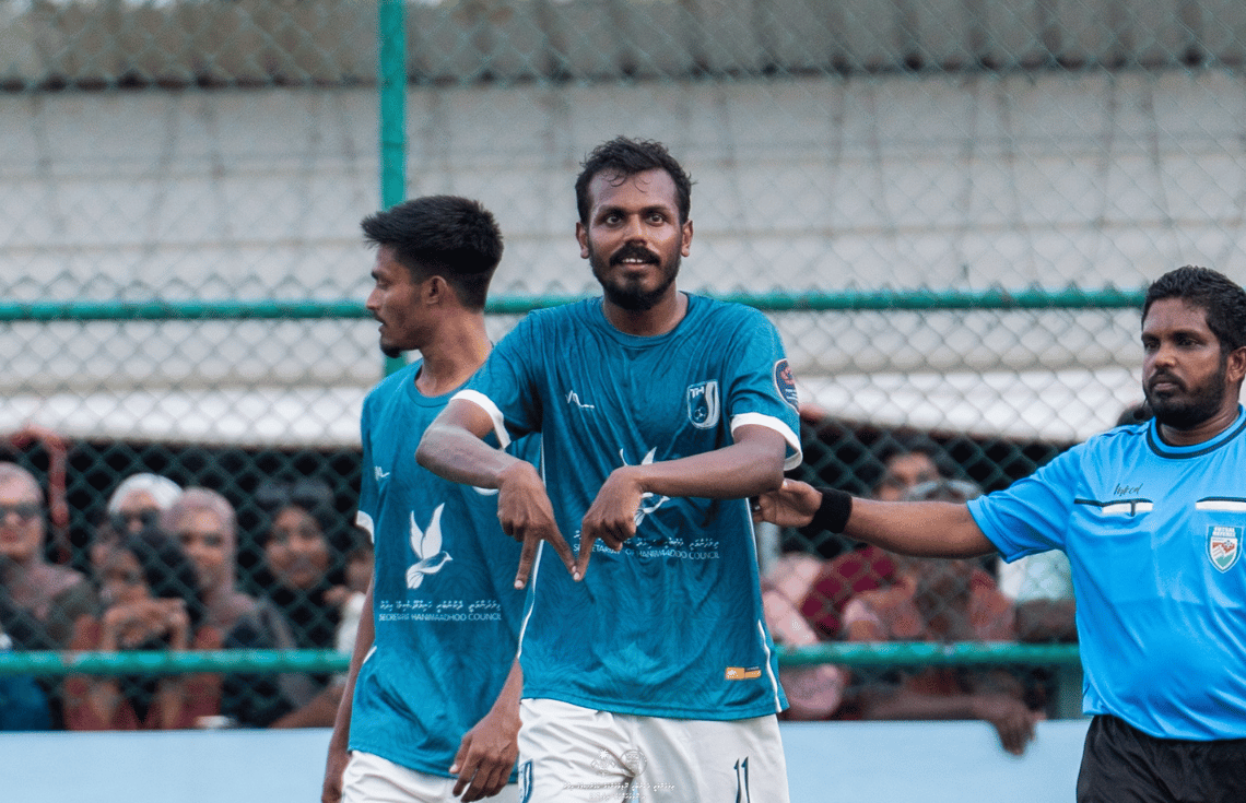 ފުޓްސަލް އެޓޯލް ޗެމްޕިއަންޝިޕް: ނޫރުއްاللهގެ ހެޓްރިކާއެކު ހަނިމާދޫ ސެމީއަށް