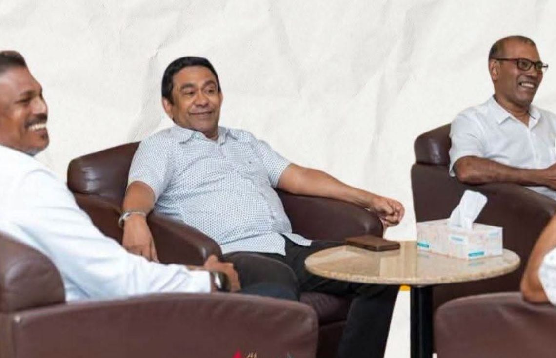 ޖަލުގައި އޮންނެވިއިރު ދެމެހެއްޓި އުސޫލު ދޫކޮށް، ވެރިކަމުގެ ދަހިވެތިކަމުގައި އެމްޑީޕީގެ ފައިބުޑަށް!