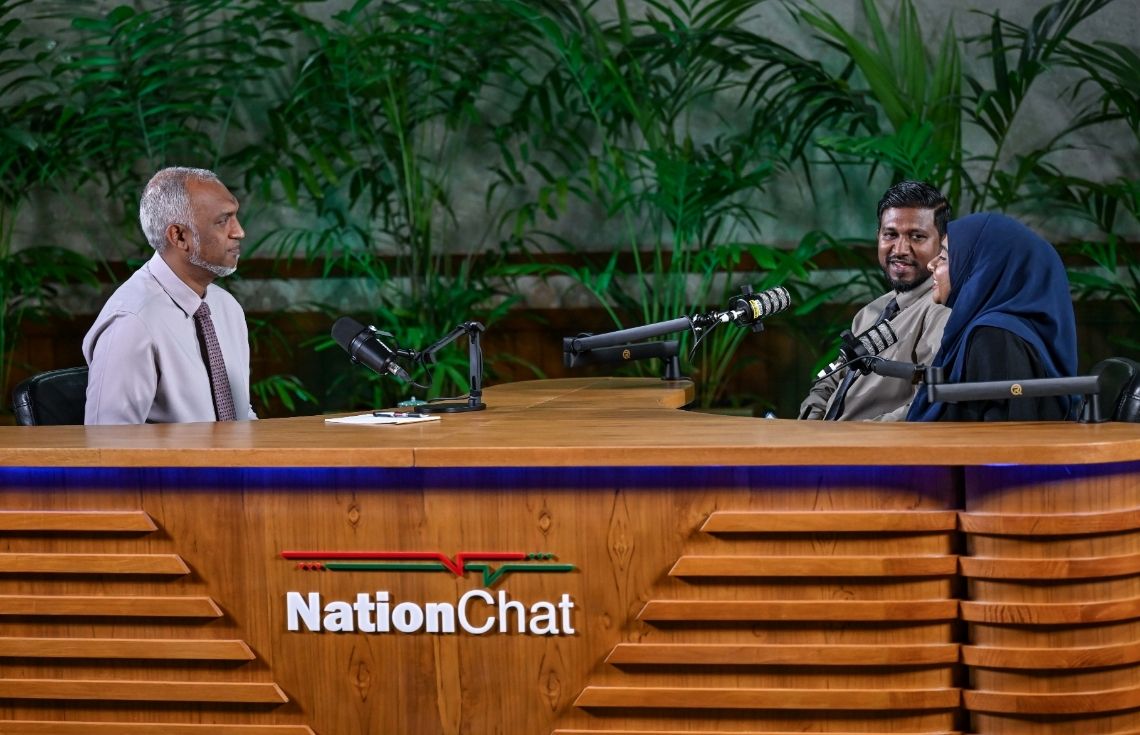 ޑޮލަރުގެ ސިޔާސަތަށް ބަދަލު ގެންނަނީ ދިރާސާކުރުމަށްފަހު: ރައީސް