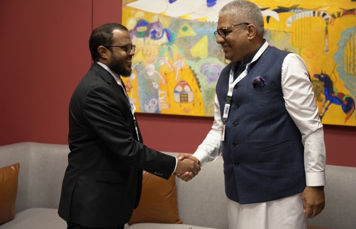 ވަޒީރު ޢަލީ ޝަރީފް، އިންޑިއާގެ ތިމާވެށްޓާއި ބެހޭ ވަޒީރާއި ބައްދަލުކުރައްވައިފި