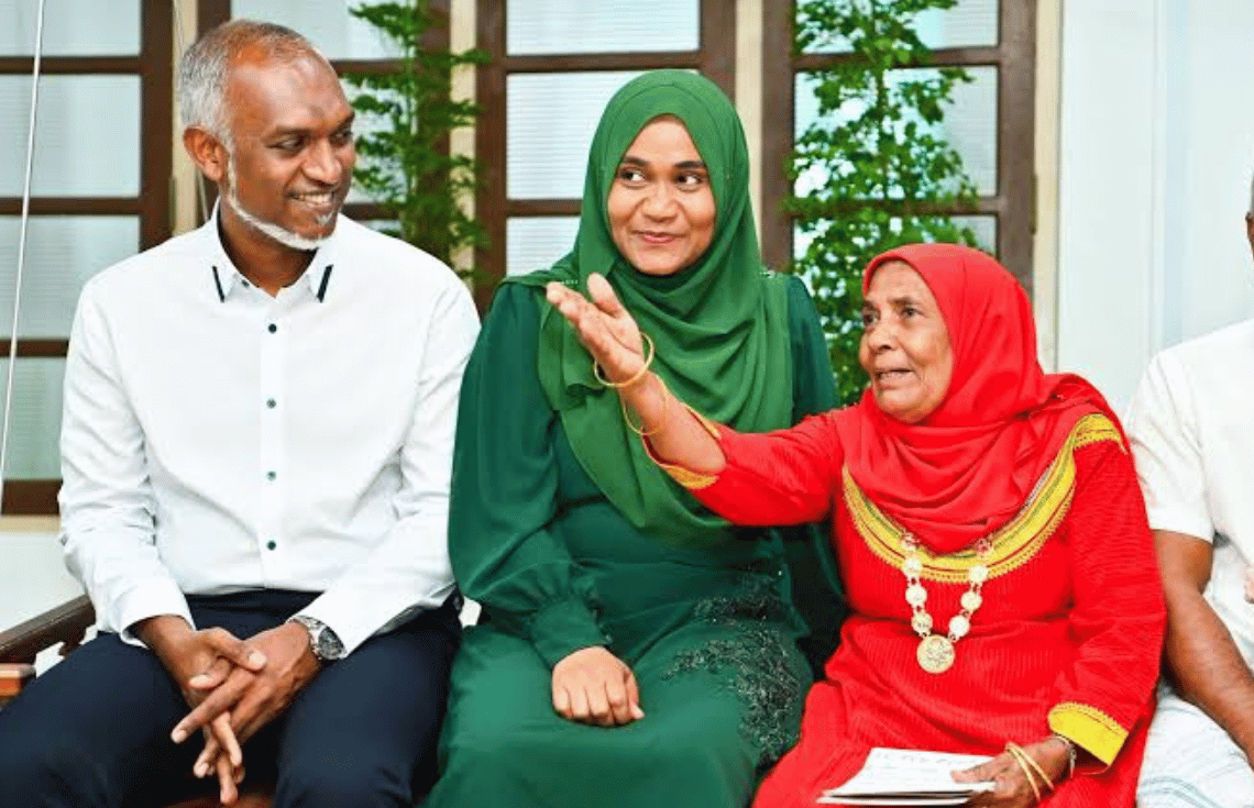 މާމައަކަށް ނުވަތަ ކާފައަކަށް ވުމަކީ ޙަޔާތުގެ ވަރަށް ޚާއްޞަ އަދި ބާއްޖަވެރި އިޙްސާސެއް: ފަސްޓް ލޭޑީ
