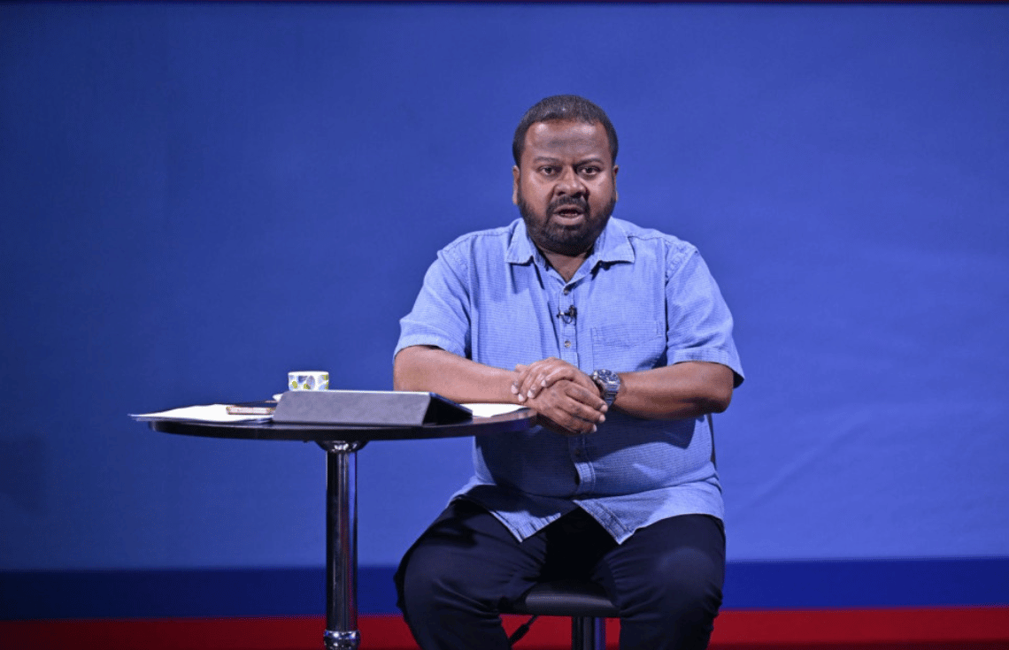 ޤަވާއިދާ ޚިލާފަށް "އަދަދު" ގެ ނޫސްވެރިއަކު ޕީއެސްއެމްއަށް ވަނުމުން ނޫސްވެރިންގެ ބައްދަލުވުން ލަސްކޮށްފި