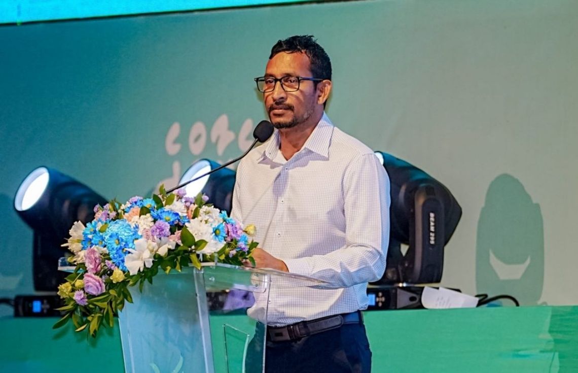 ރައީސް ޔާމީންގެ ވެރިކަން ނިންމާލީ ރައްޔިތުން ބޭނުންނުވާ އެތައް މައްސަލައެއް އުފެއްދުމަށްފަހު: ފަލާހް