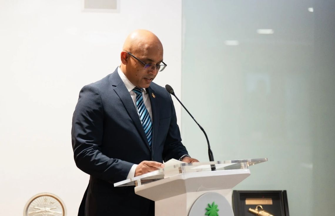 ބޭސްފަރުވާއާއި ޕޯޓް މަޝްރޫޢަށް އައި.ޓީ.އެފް.ސީގެ އައު ފެސިލިޓީތަކެއް ހޯދުމަށް މަސައްކަތްކުރަނީ: މާލީ ވަޒީރު